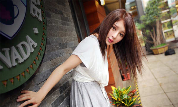 北京想找一个女性生孩子给报酬-｛找个女人生孩子多少钱｝